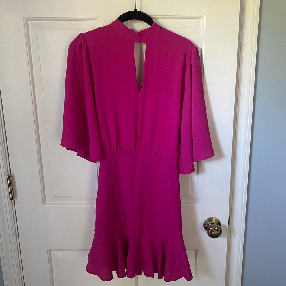 Vici || pink keyhole neck dress || size S